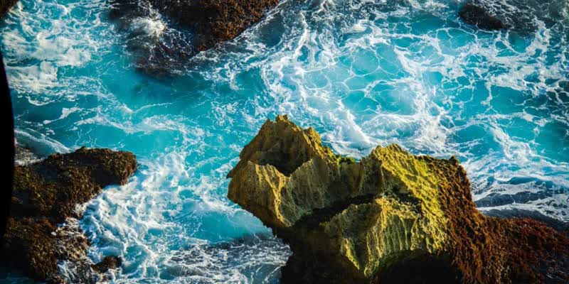 СРИВ В СИСТЕМАТА: Океанът губи сол – и това е сериозно!